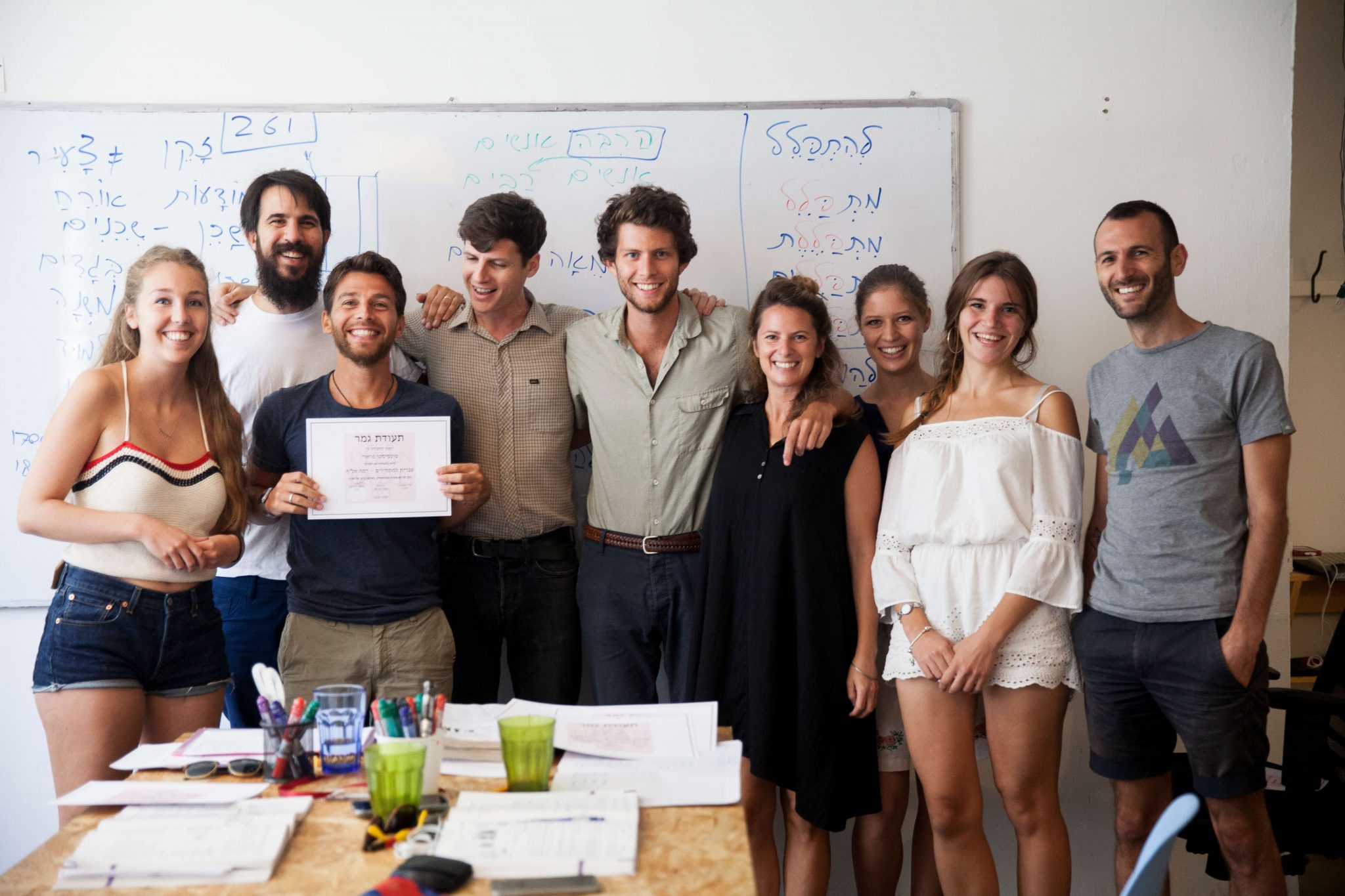 Ulpan Bayit students together